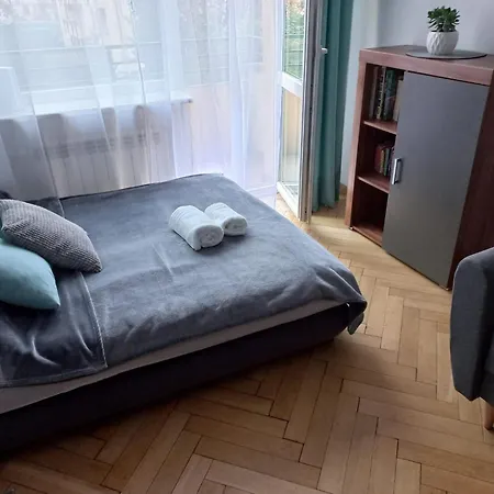 Nowogrodzka Apartment *