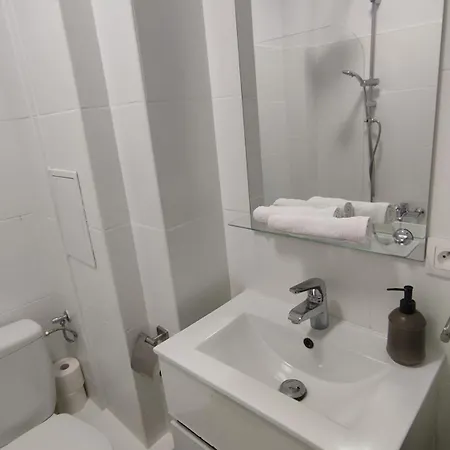 Nowogrodzka Apartment